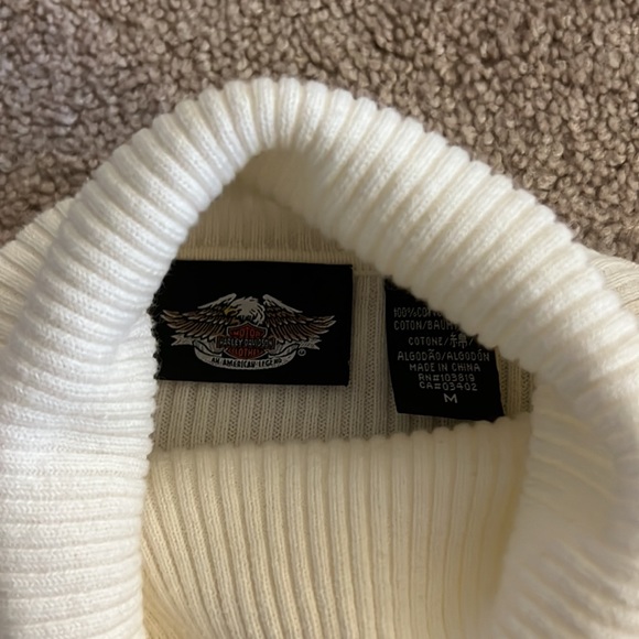 Harley Davidson womens cream turtleneck - Picture 2 of 4